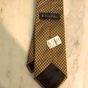 Brooks Brothers Men’s Tie-NWT yellow/blue